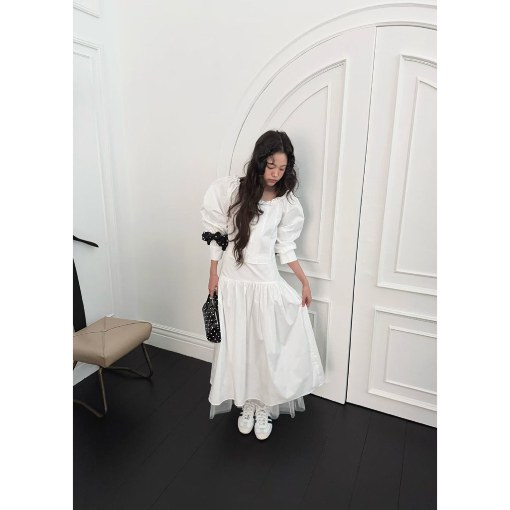 tw-11134207-820l7-ml7i0qxcm2v755