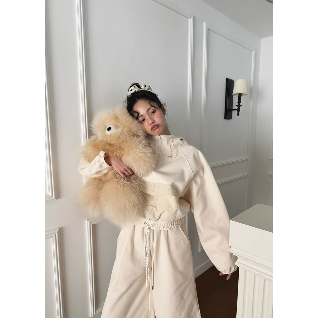 tw-11134207-820li-ml7gug7c94p986