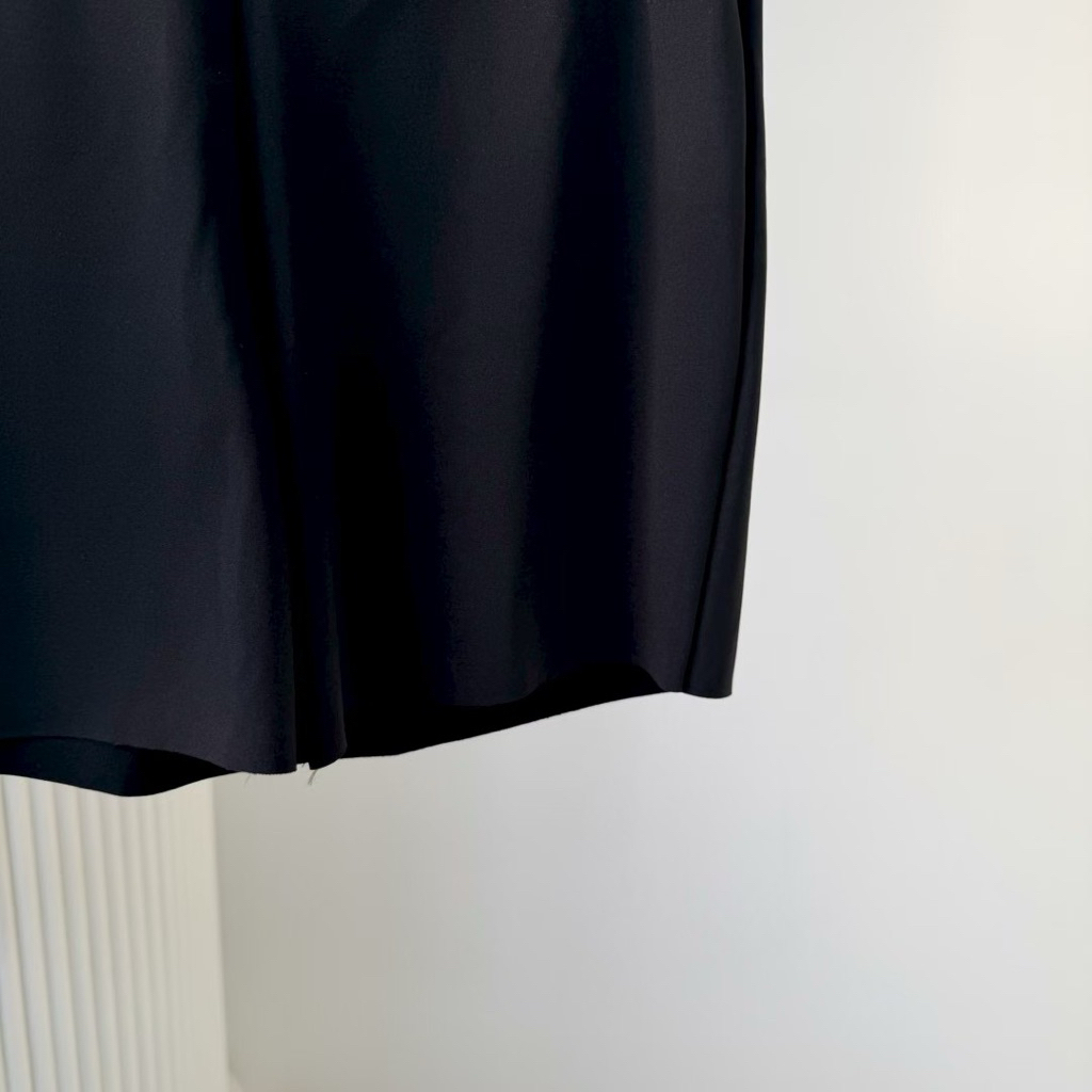 tw-11134207-820ld-ml9atg95xhj5c0