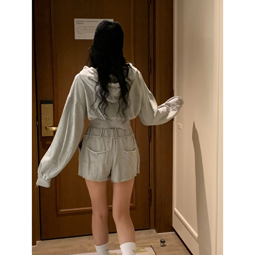 tw-11134207-820lc-mlb4pw4m1xxe2b