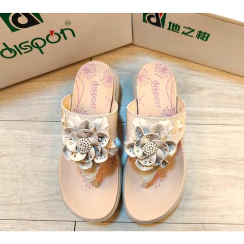 tw-11134207-7rbkd-m9fdrjzrm1q122