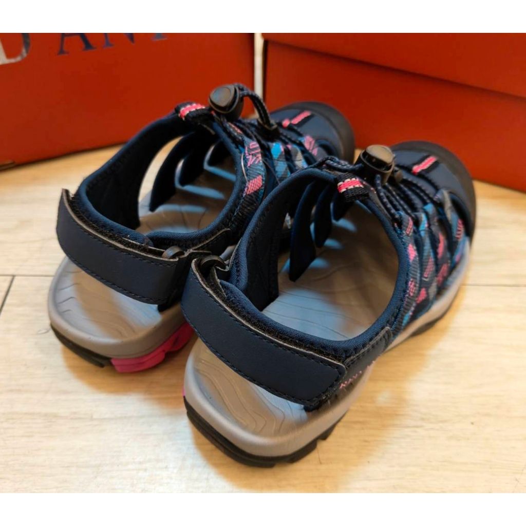 tw-11134207-7rbk4-m9jvu0ad2p5ydd