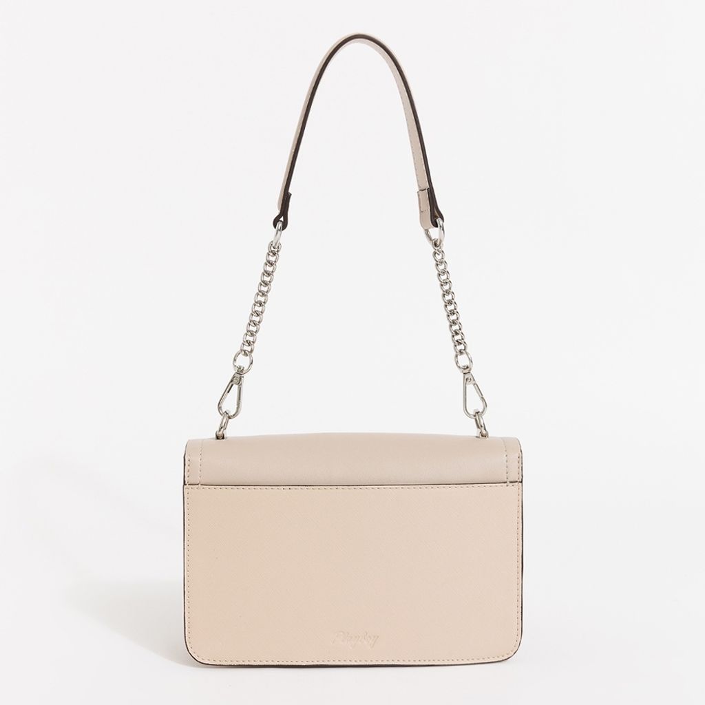 tw-11134207-81ztd-mh661hzlfj7u85