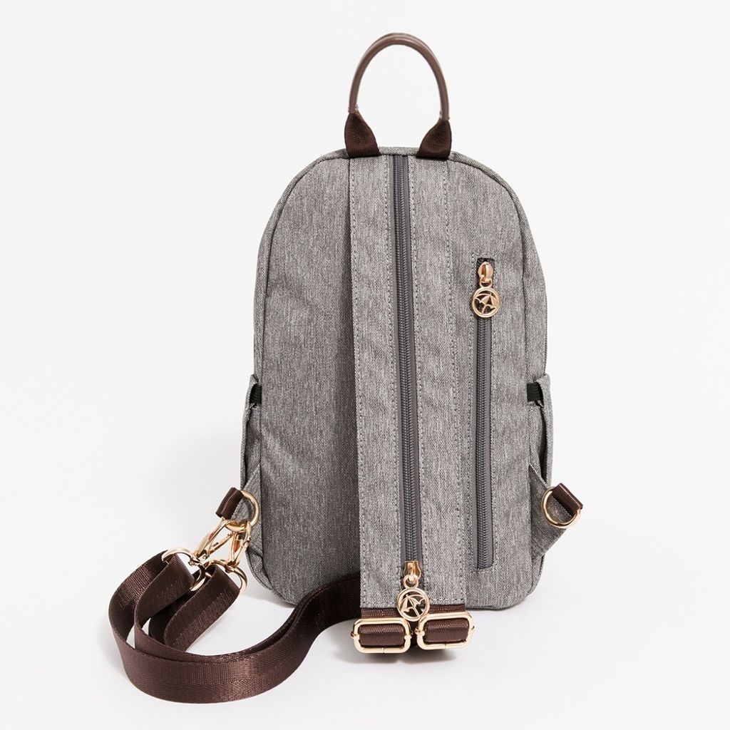 tw-11134207-81ztc-mhn3hmewk3r7fd