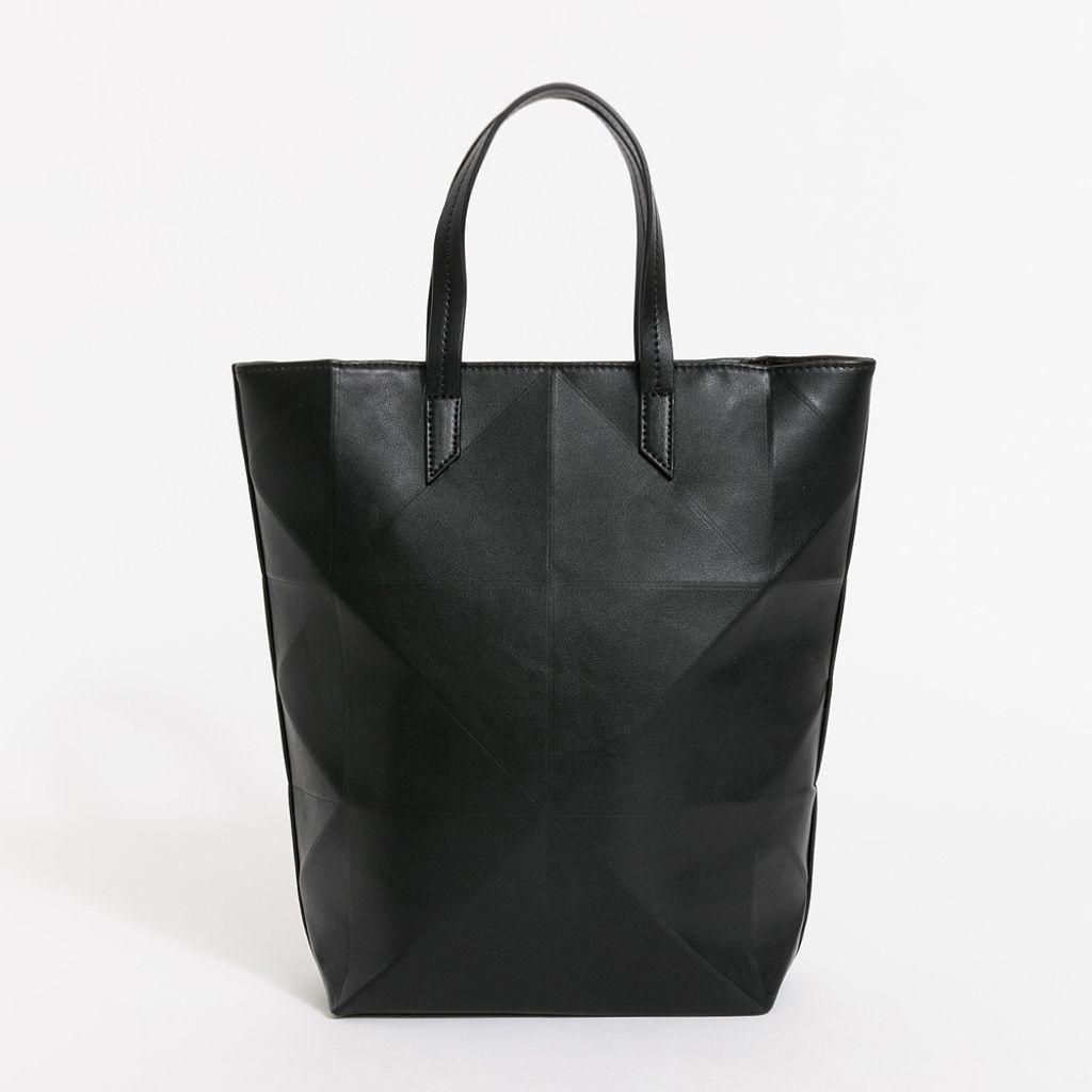 tw-11134207-81ztf-mhvtgo1qvm6a67