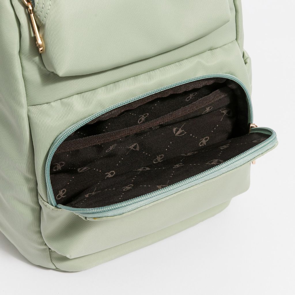 639008885184270000 (5)