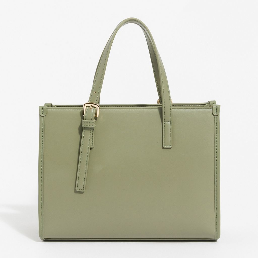 tw-11134207-81ztl-mj11ej1u2kucdc