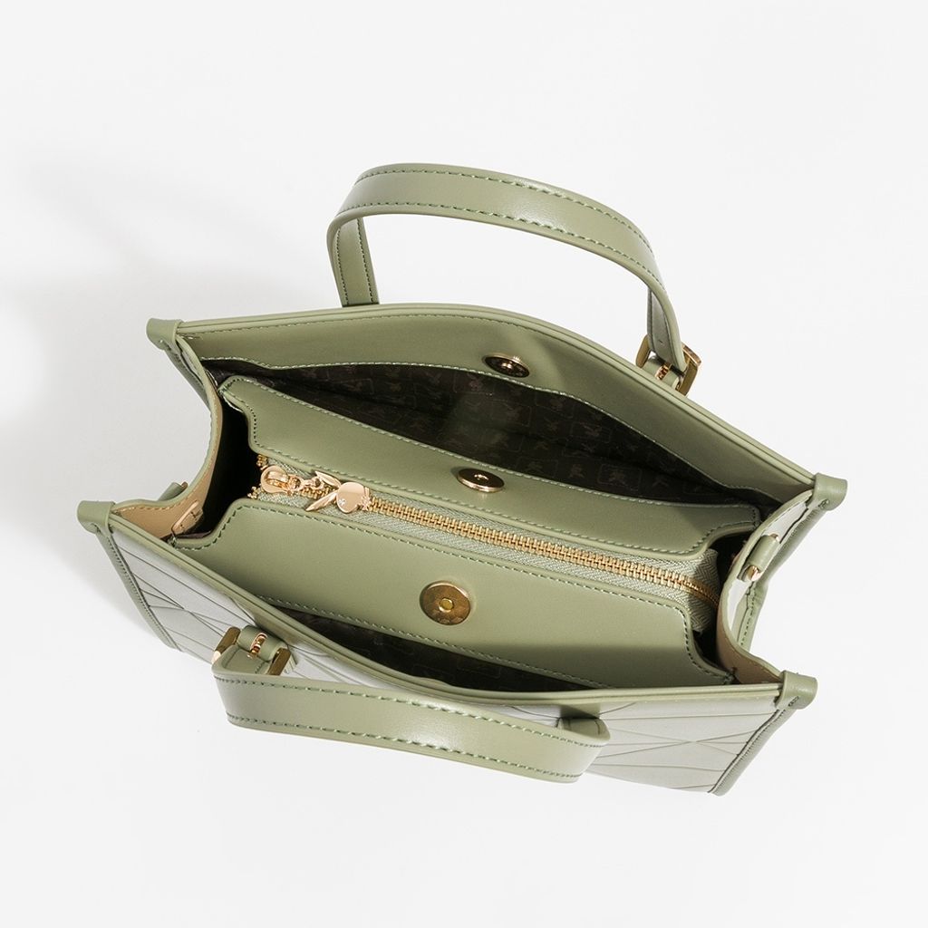 tw-11134207-81ztp-mj11el894tmu55