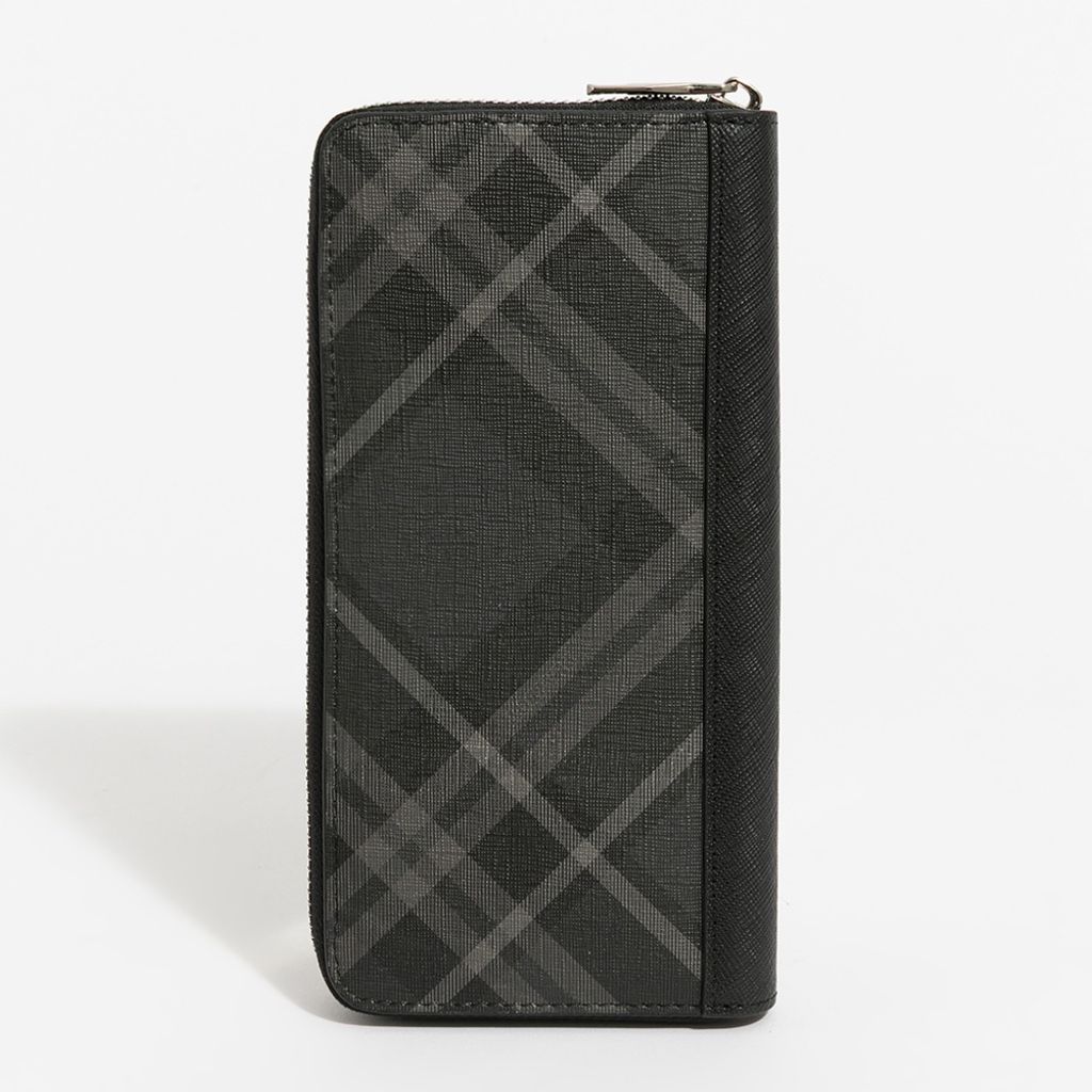 tw-11134207-81ztm-mj9ggauanqis97