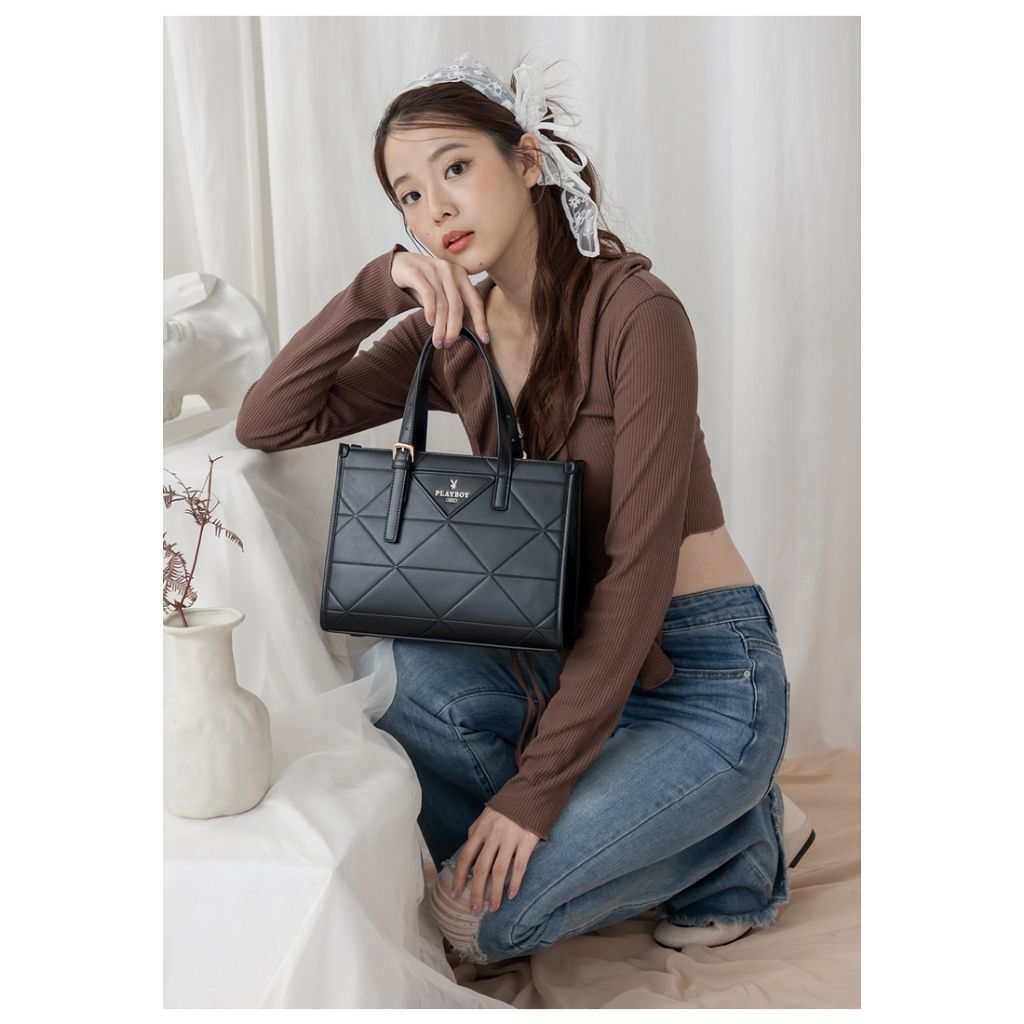 tw-11134207-81ztk-mj3qq6c9t88z8c