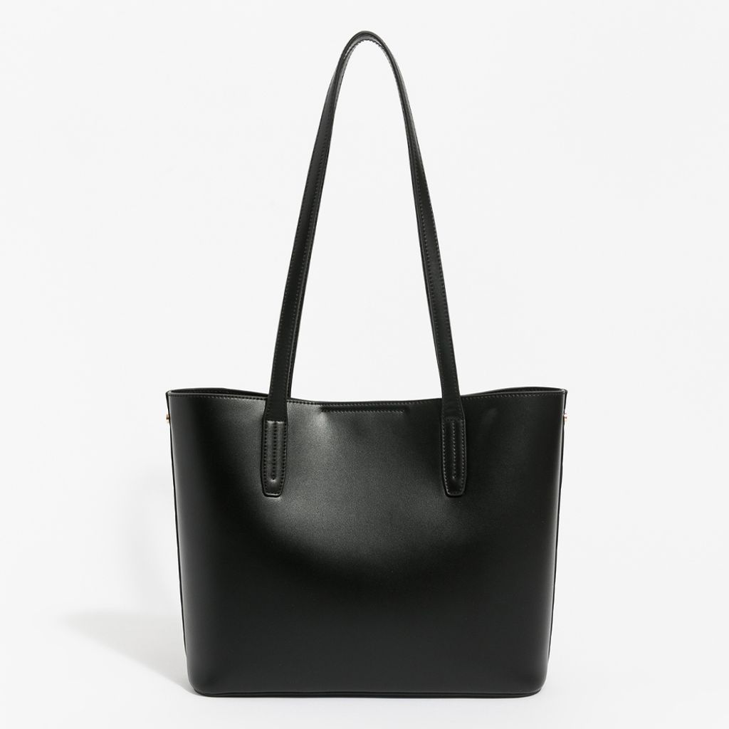 tw-11134207-81ztg-mj11oo3hw6x24e