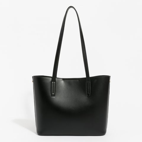 tw-11134207-81ztg-mj11oo3hw6x24e