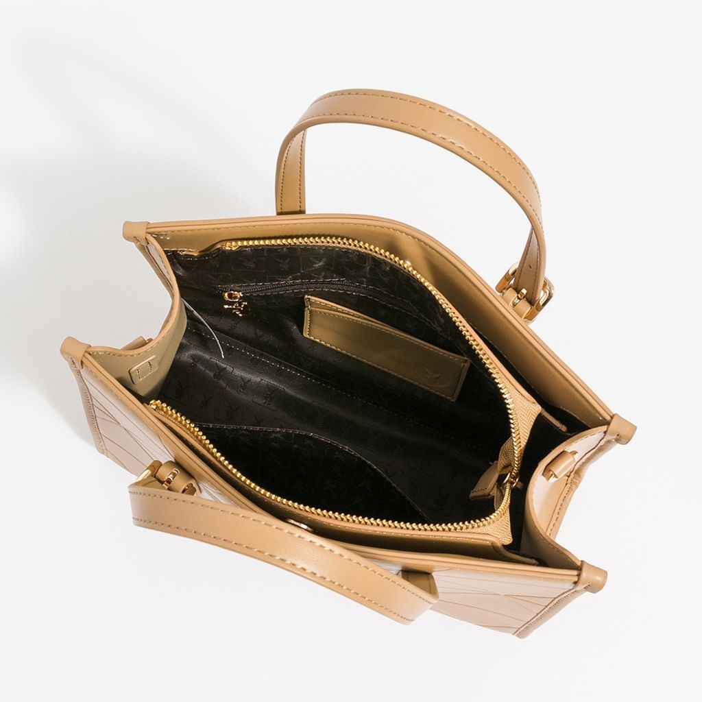 tw-11134207-81ztf-mj11j4w2o7wi4d