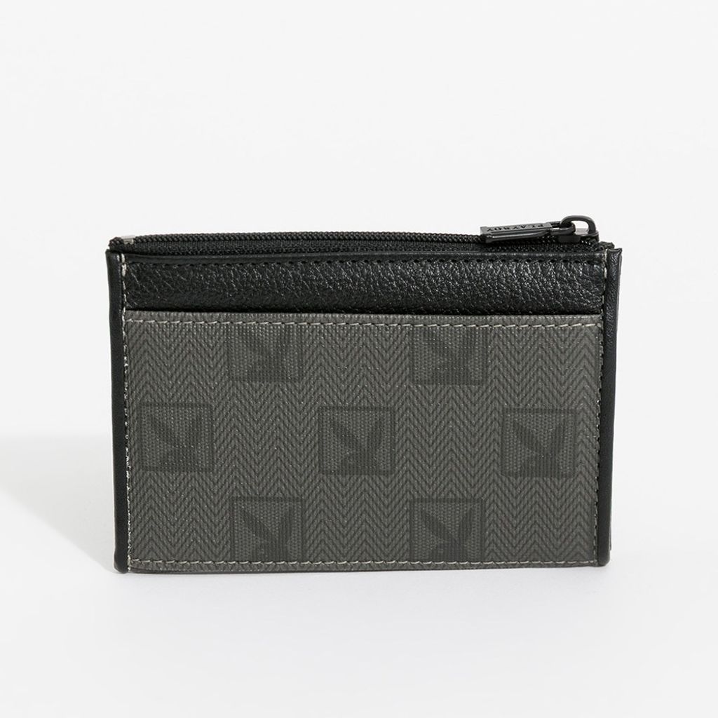 tw-11134207-81ztm-mejvb8v1io74c5