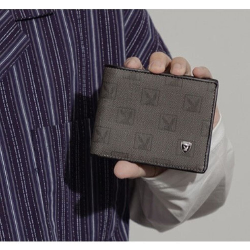 tw-11134207-81ztf-mev8qybdfnyc4f