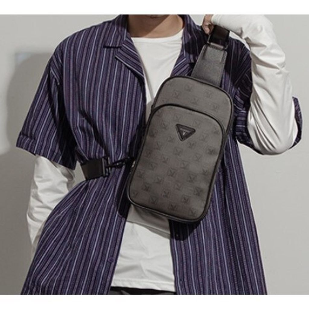 tw-11134207-81ztl-mevghvgx5clg47