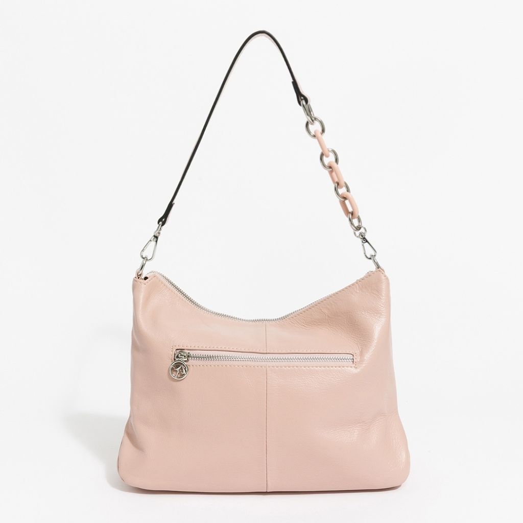 tw-11134207-81ztk-mj6v06f3tq0xe9