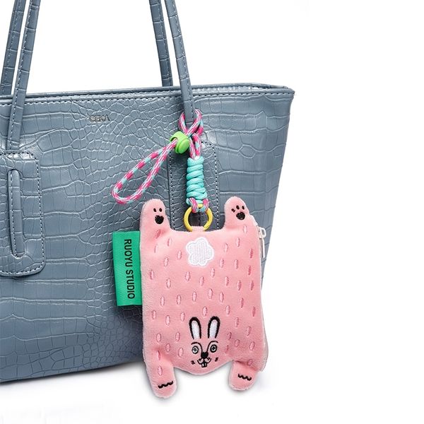 若愚工坊 粉紅肌肉猛男兔布偶 玩偶 肌肉兔 猛男兔 搞怪 粉紅兔 零錢包 鑰匙包 耳機包 掛飾｜嗨寶好選物