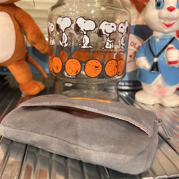 日本 Tom & Jerry 湯姆貓與傑利鼠 刺繡 收納包 短毛絨 手伴 公仔 擺件 扭蛋  開口包｜嗨寶好選物