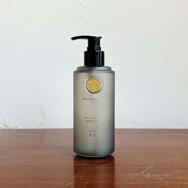 HARNN 白茶 山茶花系列｜洲際酒店｜洗髮精 沐浴乳 潤髮乳 身體乳｜300ml｜嗨寶洗浴用品