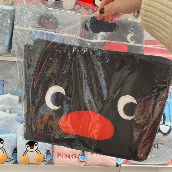 Pingu企鵝 毛巾布 收納盒 家用收納桶 可愛卡通 桌面整理 多功能置物盒｜嗨寶好選物