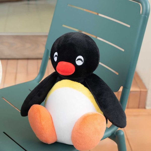 Pingu 企鵝家族｜優邁 Pingu 企鵝毛絨玩偶 坐姿系列 圓眼公仔 可愛眯眼 微笑公仔 擺件｜嗨寶好選物