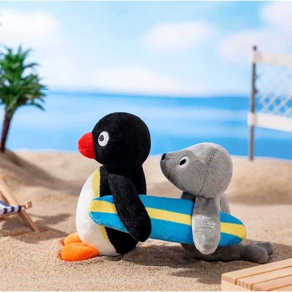 Pingu 企鵝家族 演我系列 貼貼毛絨吊卡｜KKV｜毛絨 公仔 吊飾 貼貼 娃娃 可愛 收藏 禮物 周邊｜嗨寶好選物