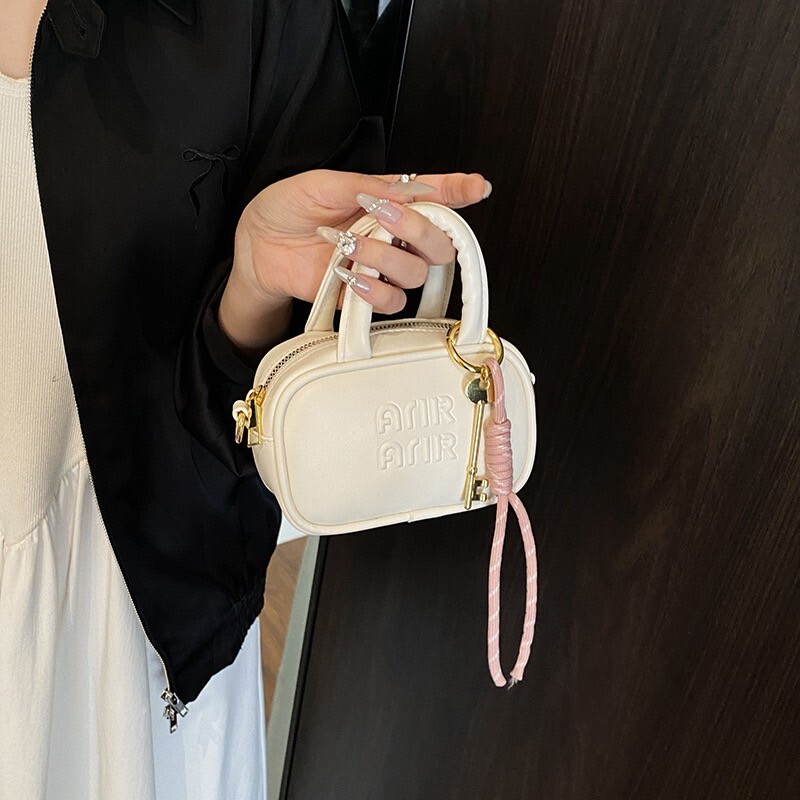 LINE_ALBUM_202579_250709_104