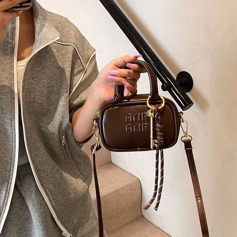 LINE_ALBUM_202579_250709_107