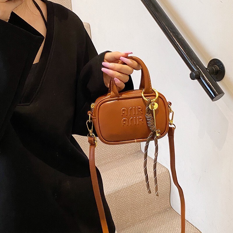 LINE_ALBUM_202579_250709_106