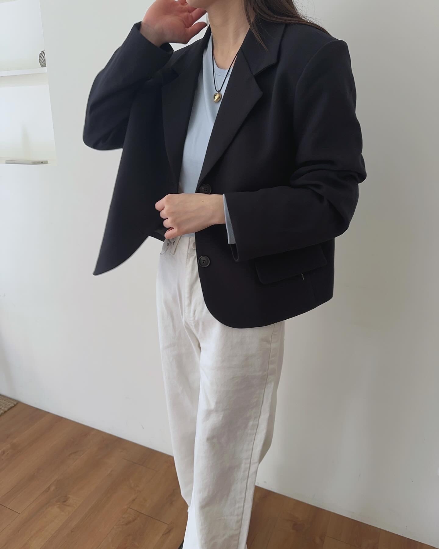 D1242C15-17D3-45A8-97A4-D12ABF137018