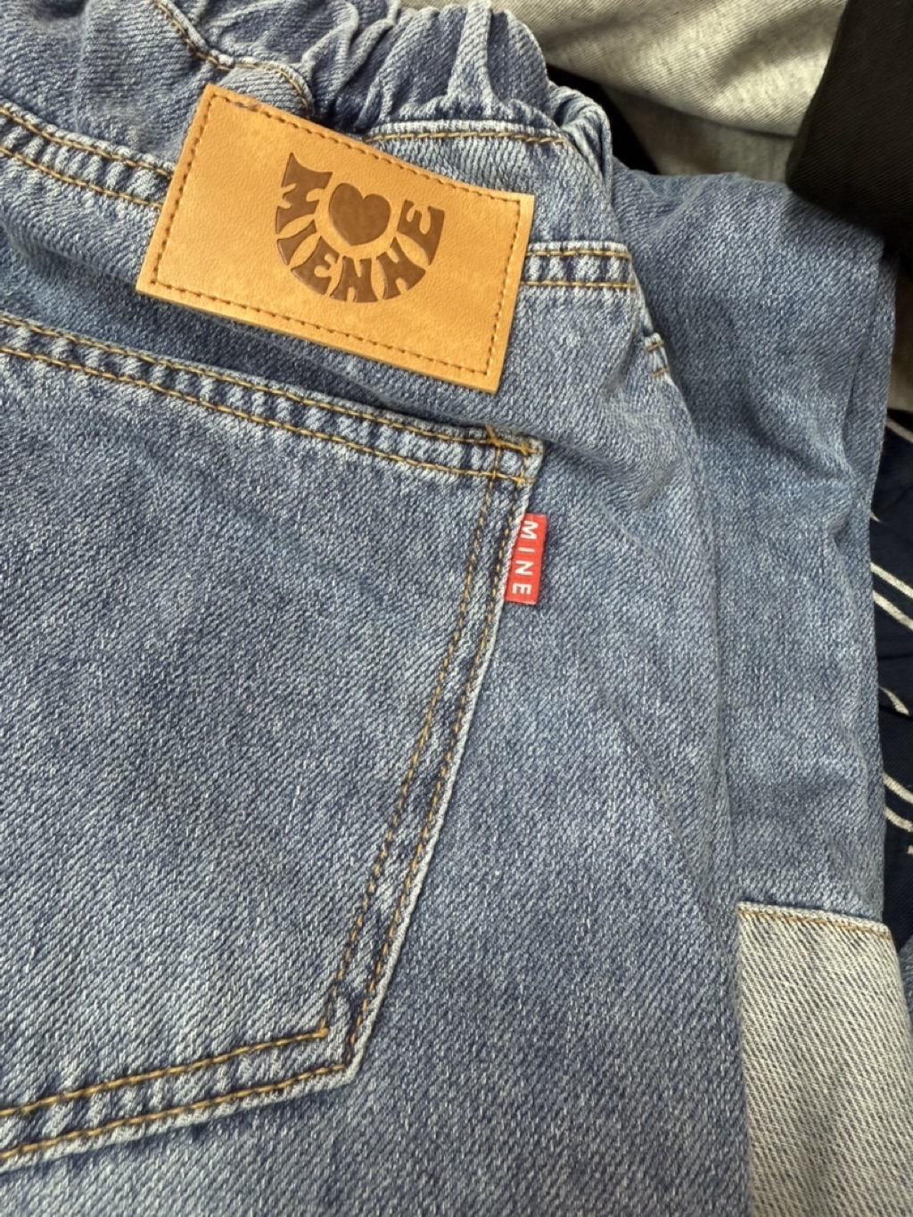 tw-11134208-81ztp-mgz2bs83x1c8e4