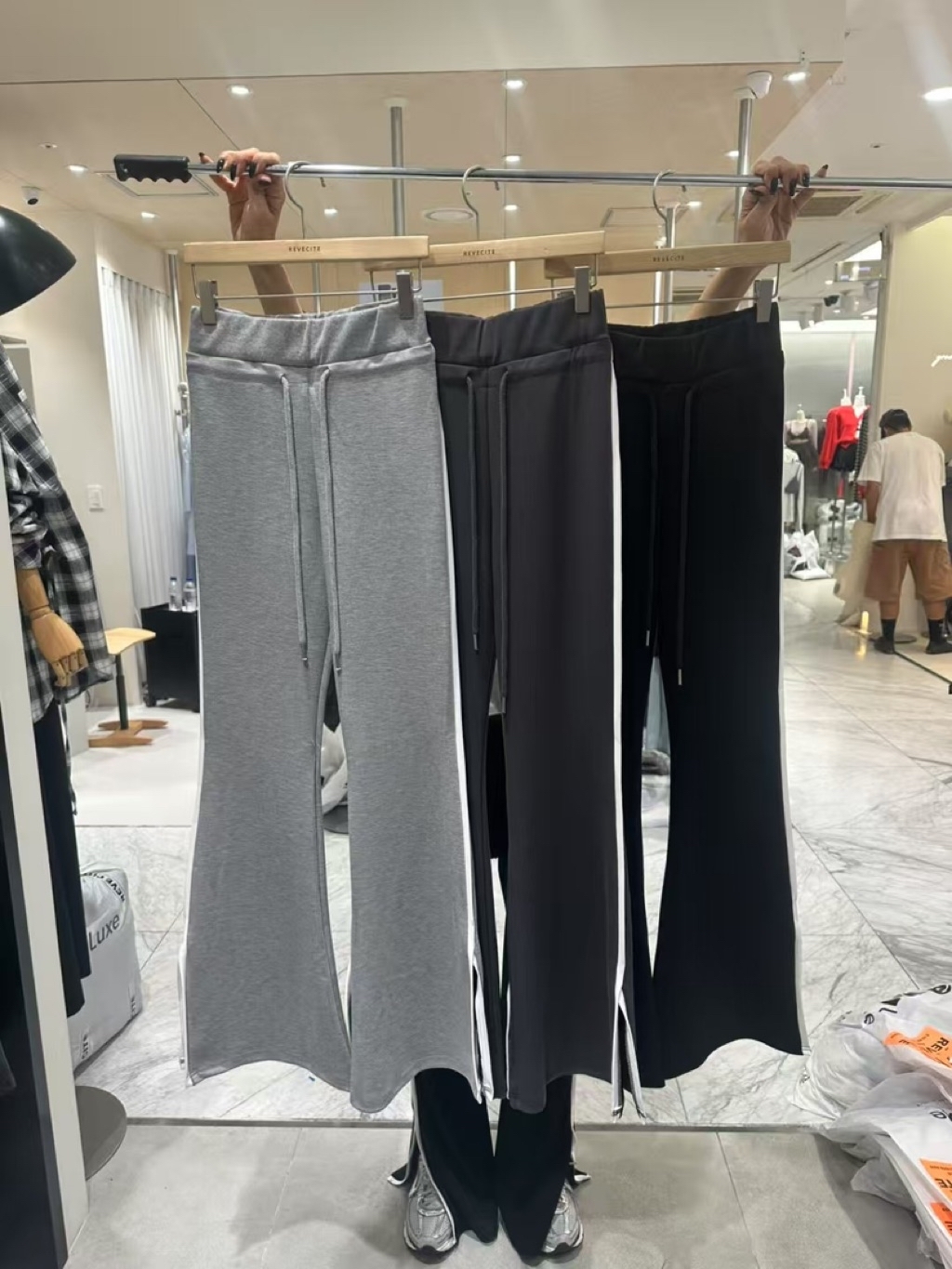 tw-11134208-81ztf-mf6c5qgwjcwd83