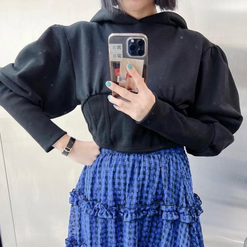 tw-11134207-7rbkb-m7yxe15jsjll85