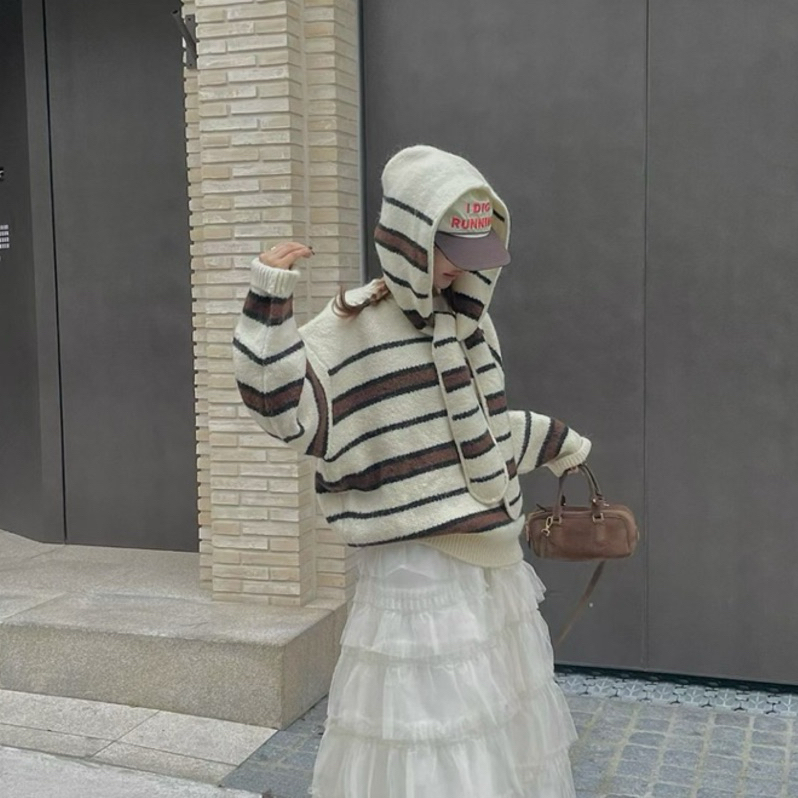 tw-11134207-81zth-mhao5cyvoxs837