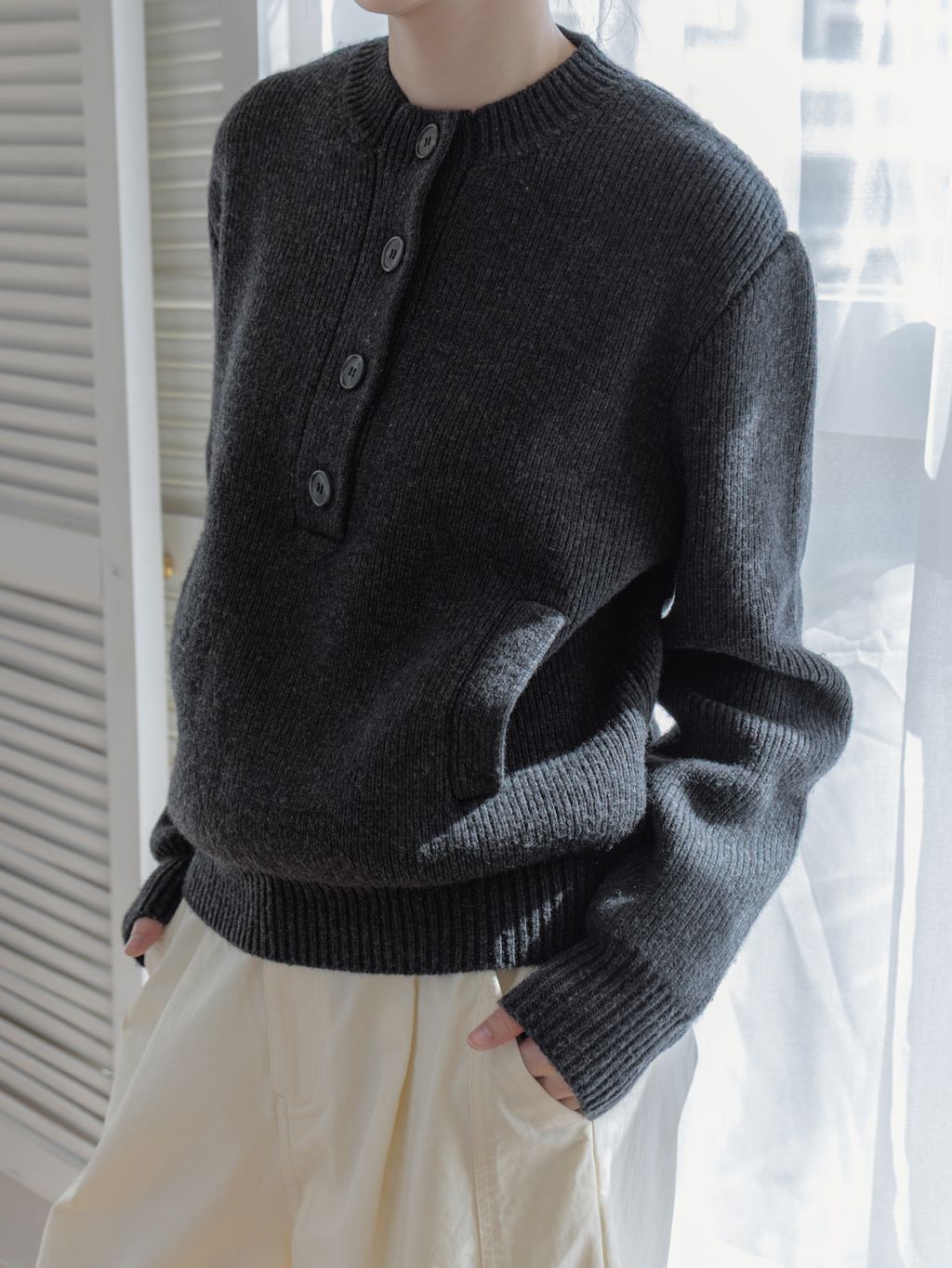 灰毛料上衣｜p4