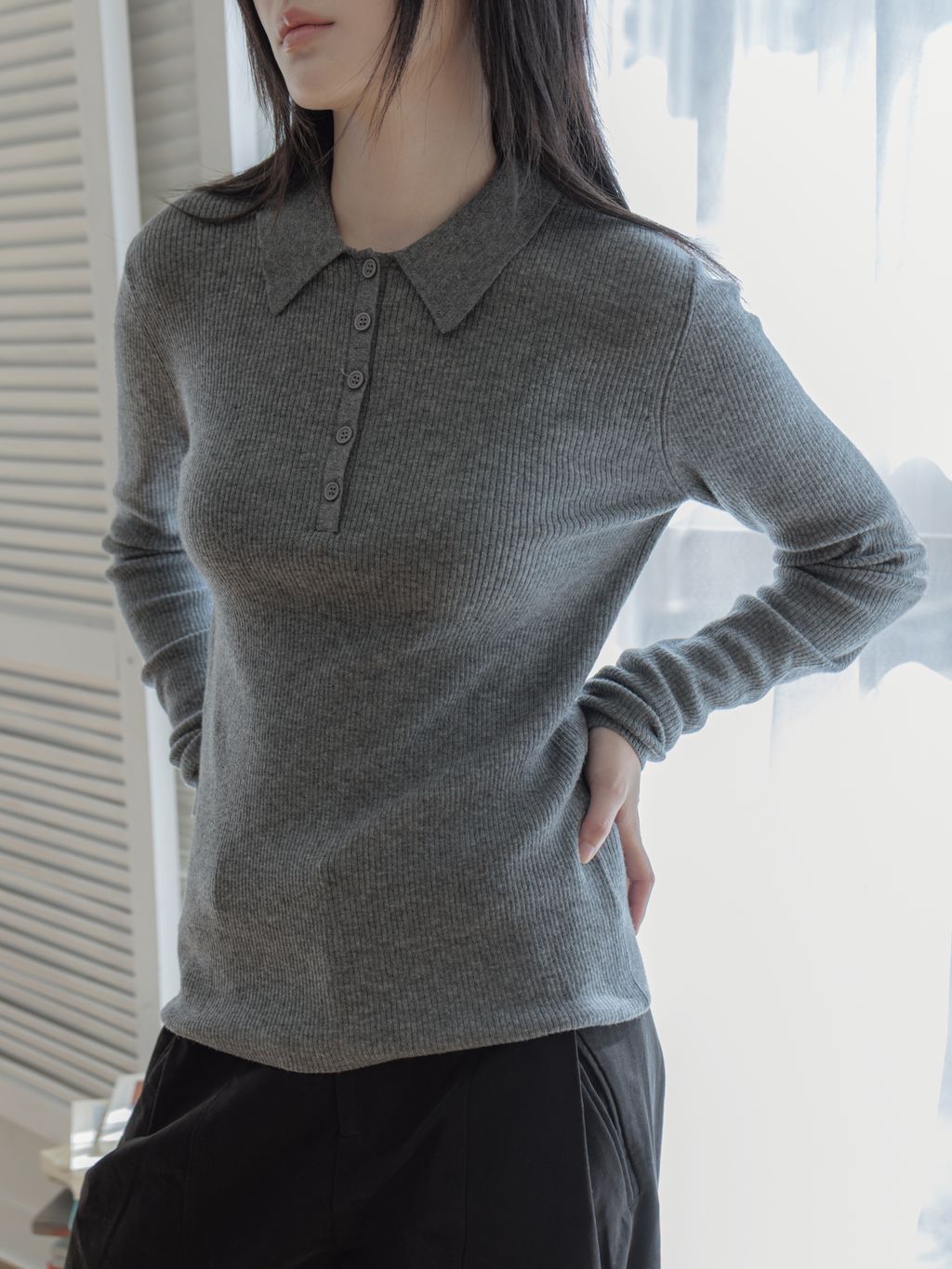 灰針織衫｜p3