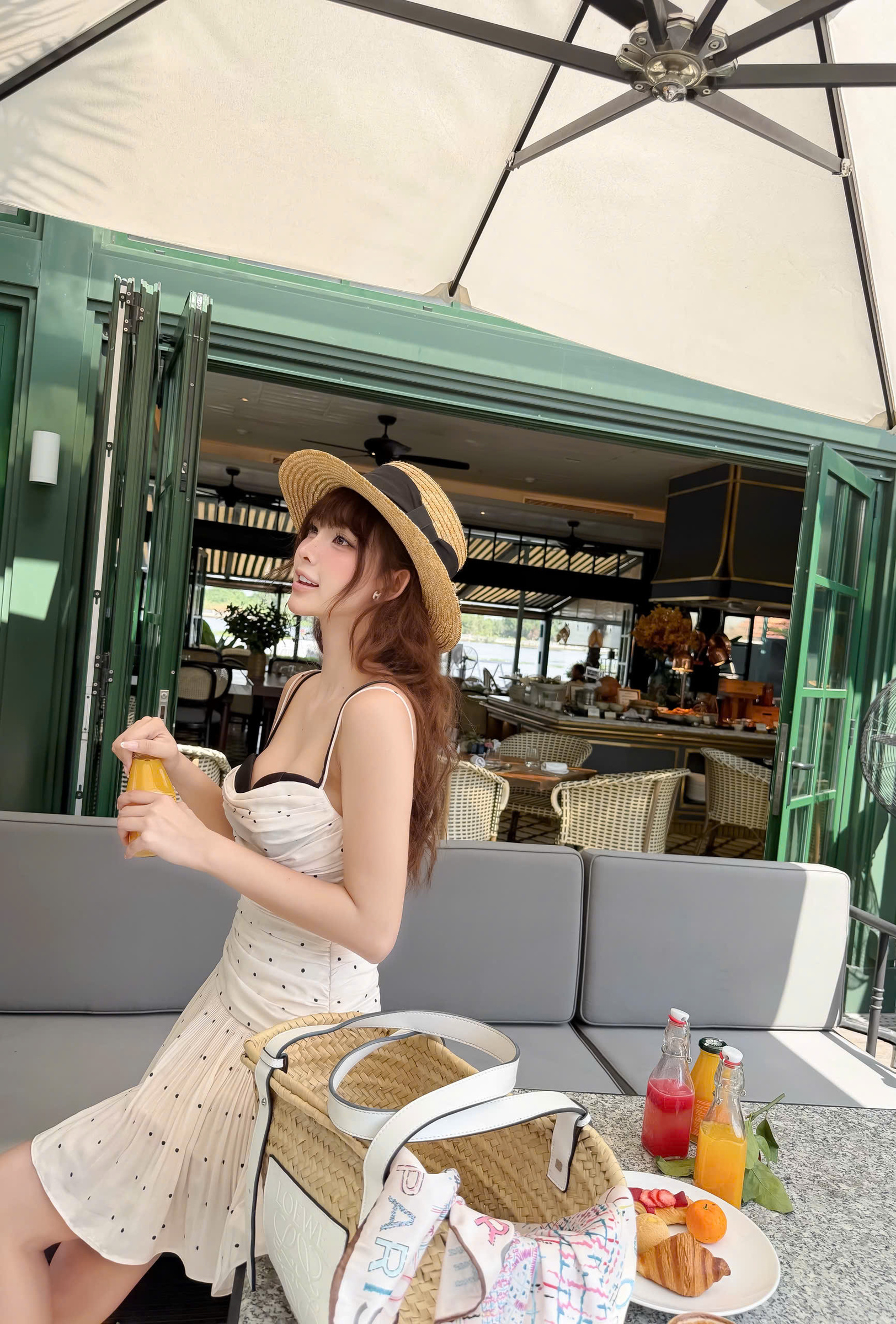 z7652532289709_08dbe4f3682eb977c97b2d701691cfda