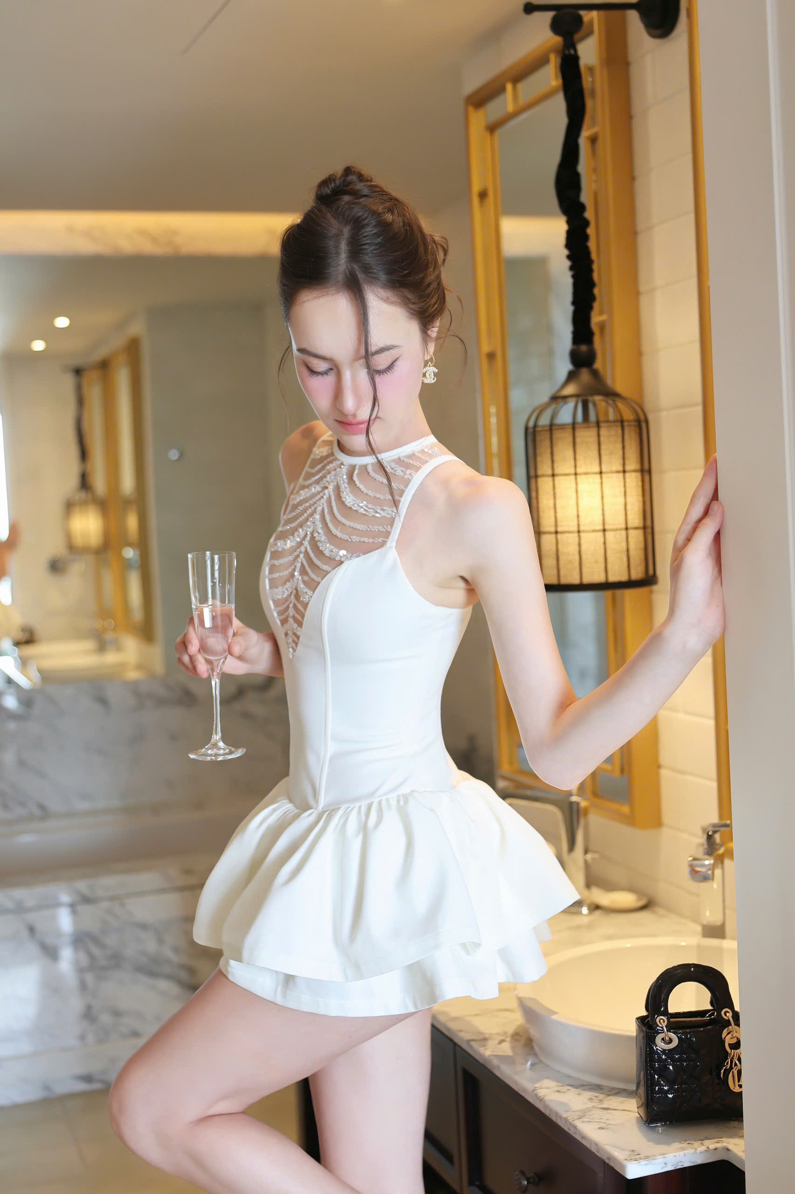 z6859082483356_9a039cc041ce6f18558e90370898e47e