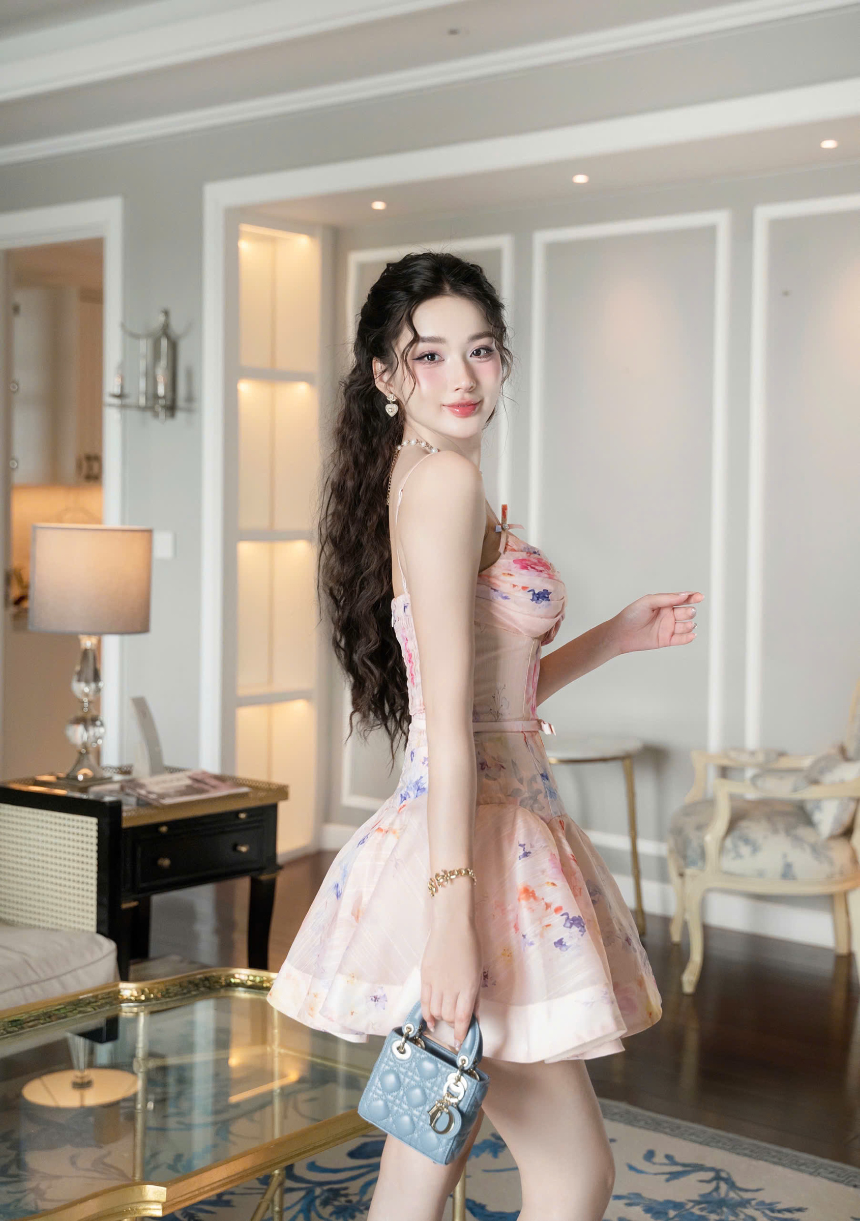 z6395376648954_82392869819ee30e8b970300f8b84913