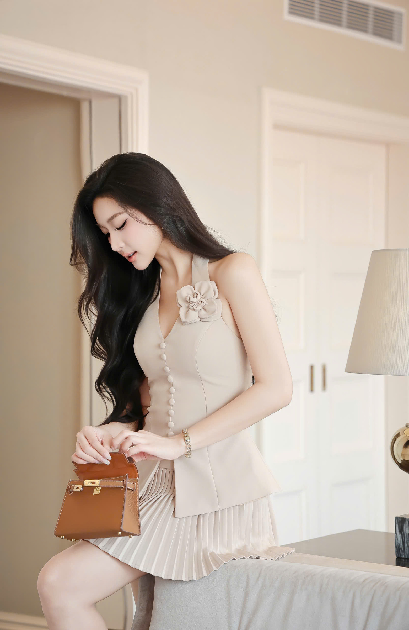 z7216712020291_ebe7a5b709b1b787ea42add35bac25a0