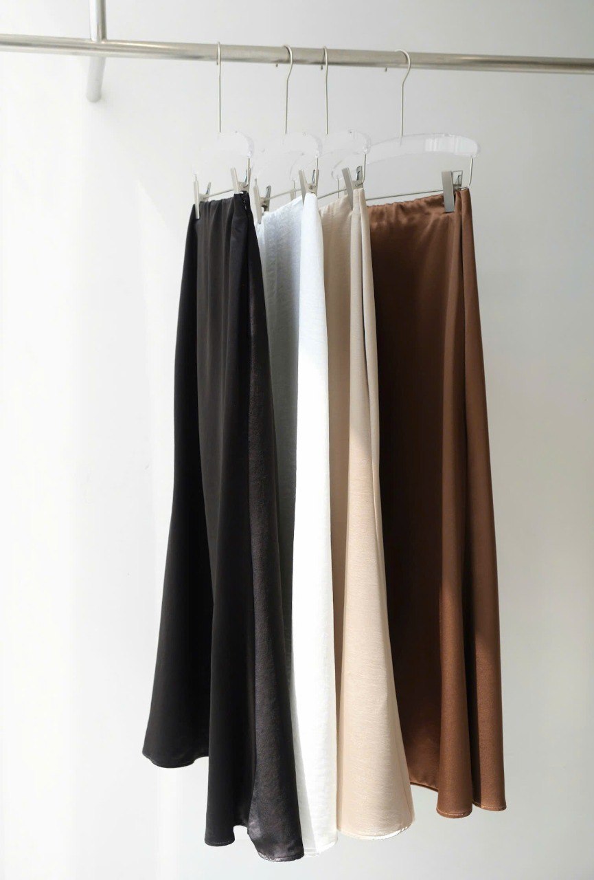 photo_6082138677636613228_y