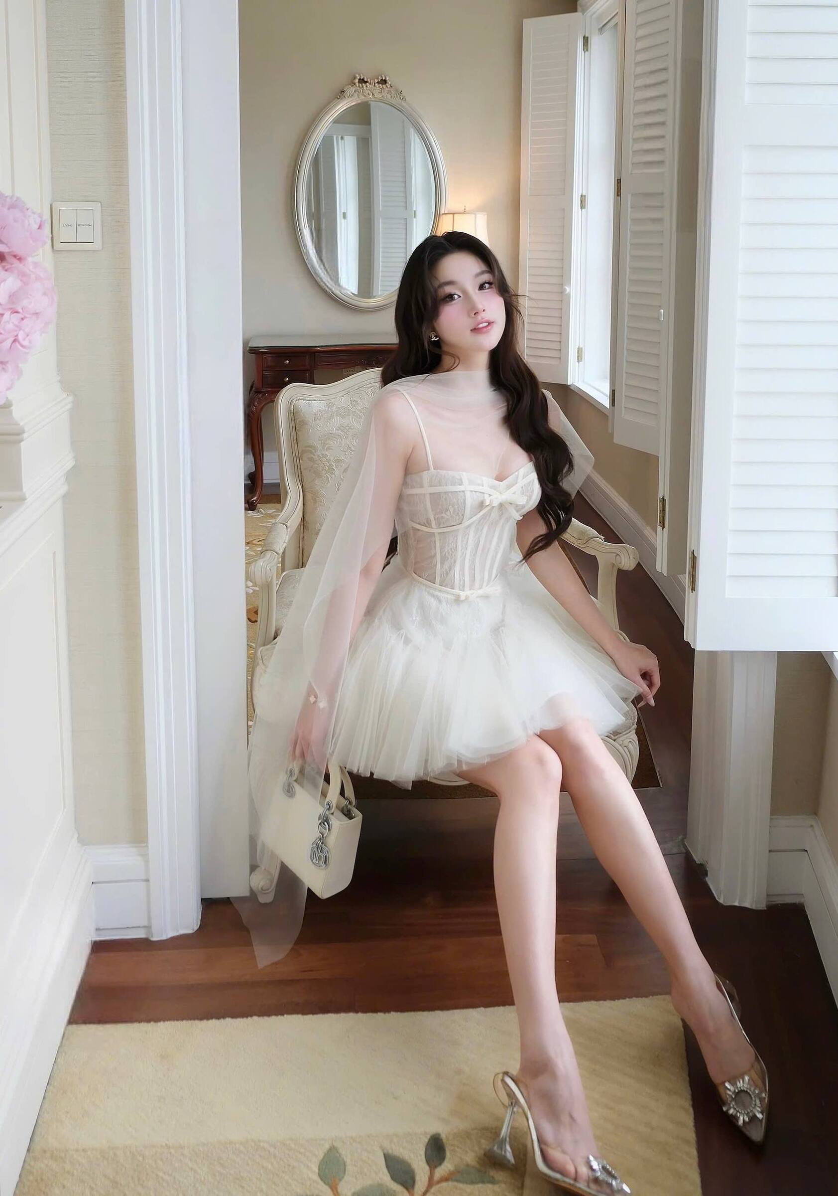 photo_6172721019676724345_w