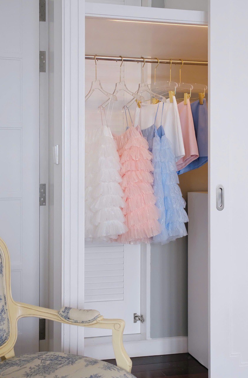 photo_6316799511548251689_y