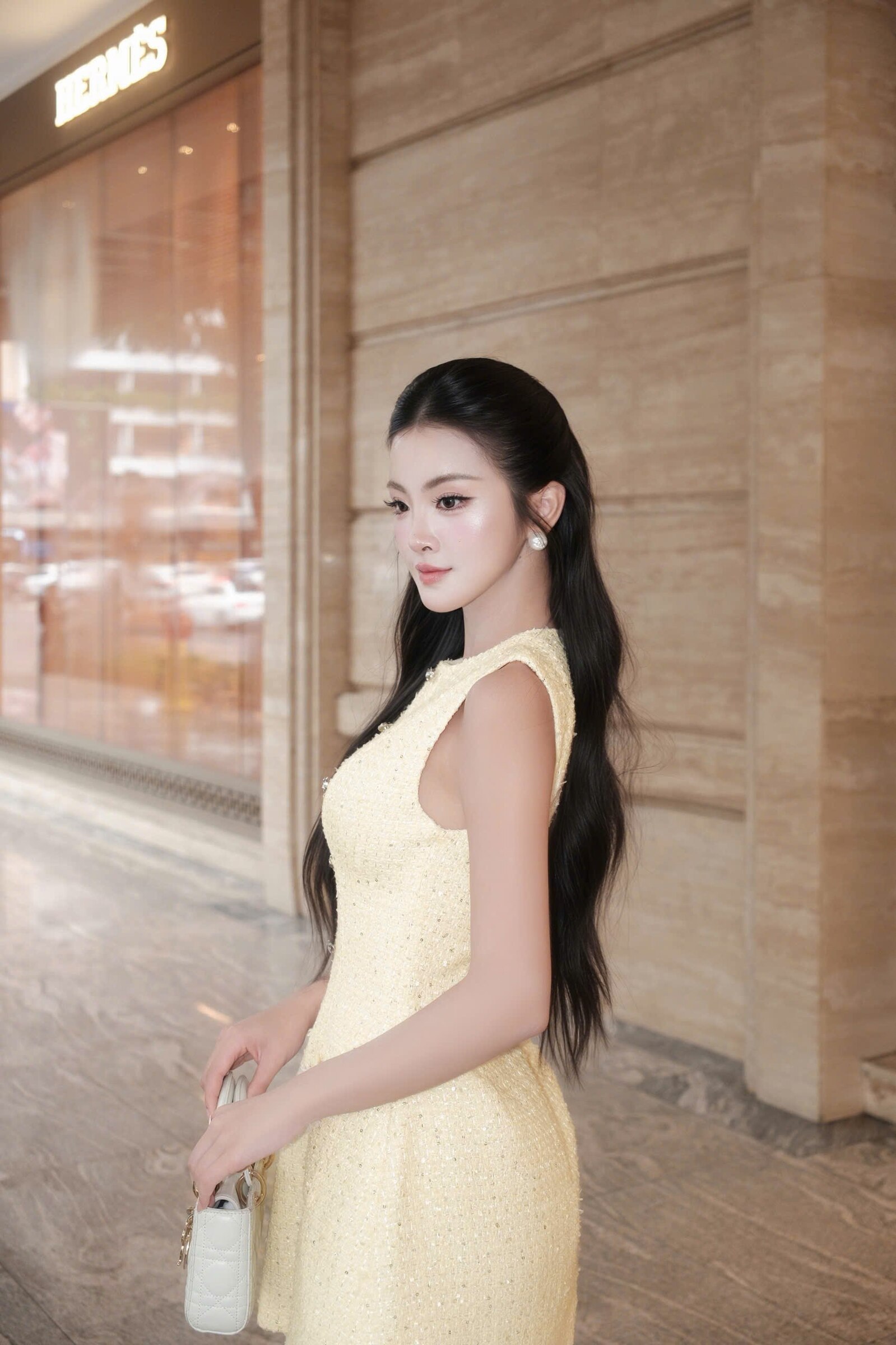 photo_6102676073083506000_w