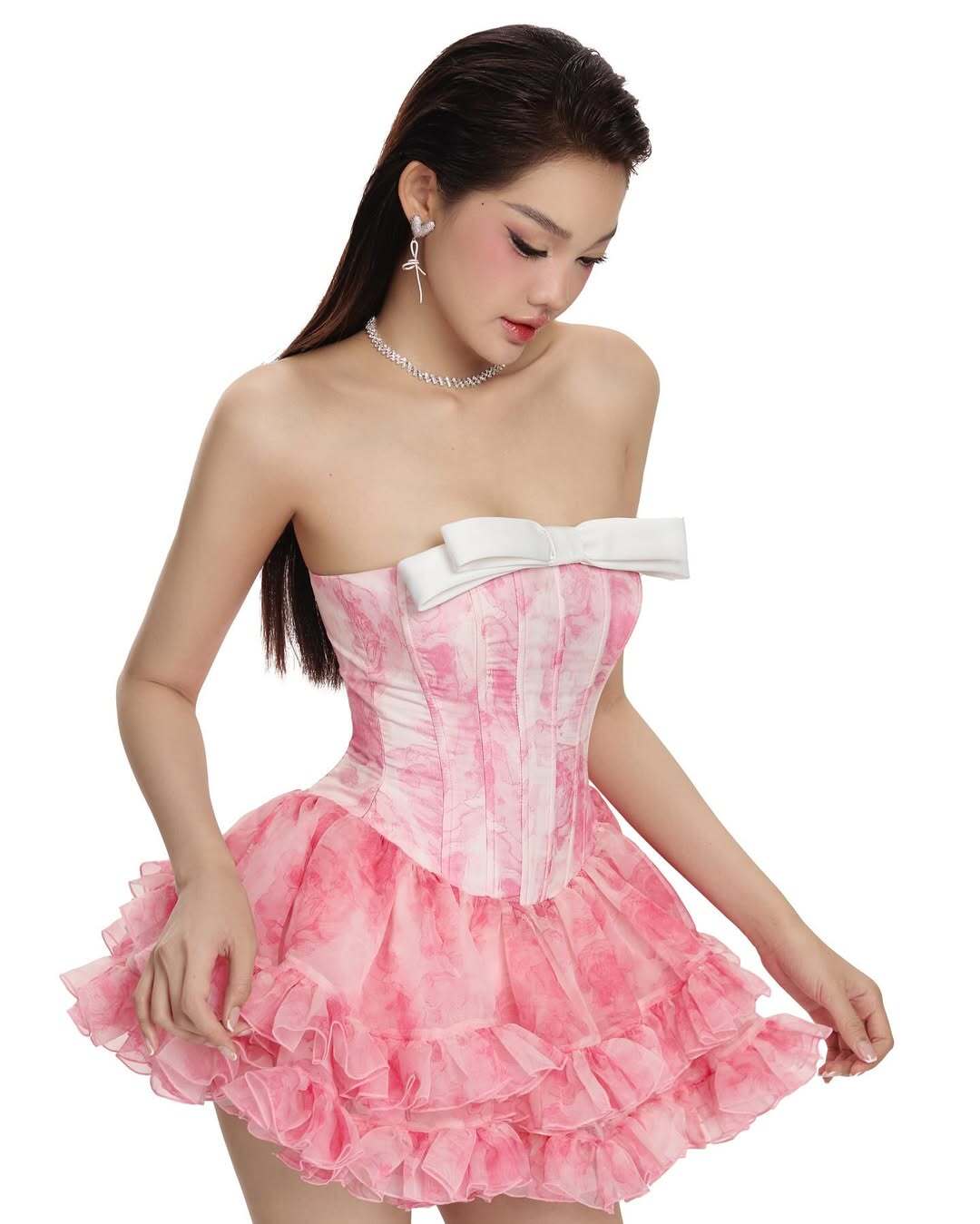 photo_6129557191057410919_w