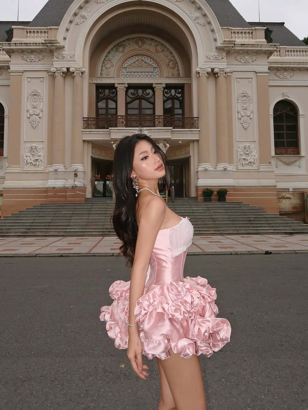 photo_6129557191057410866_w