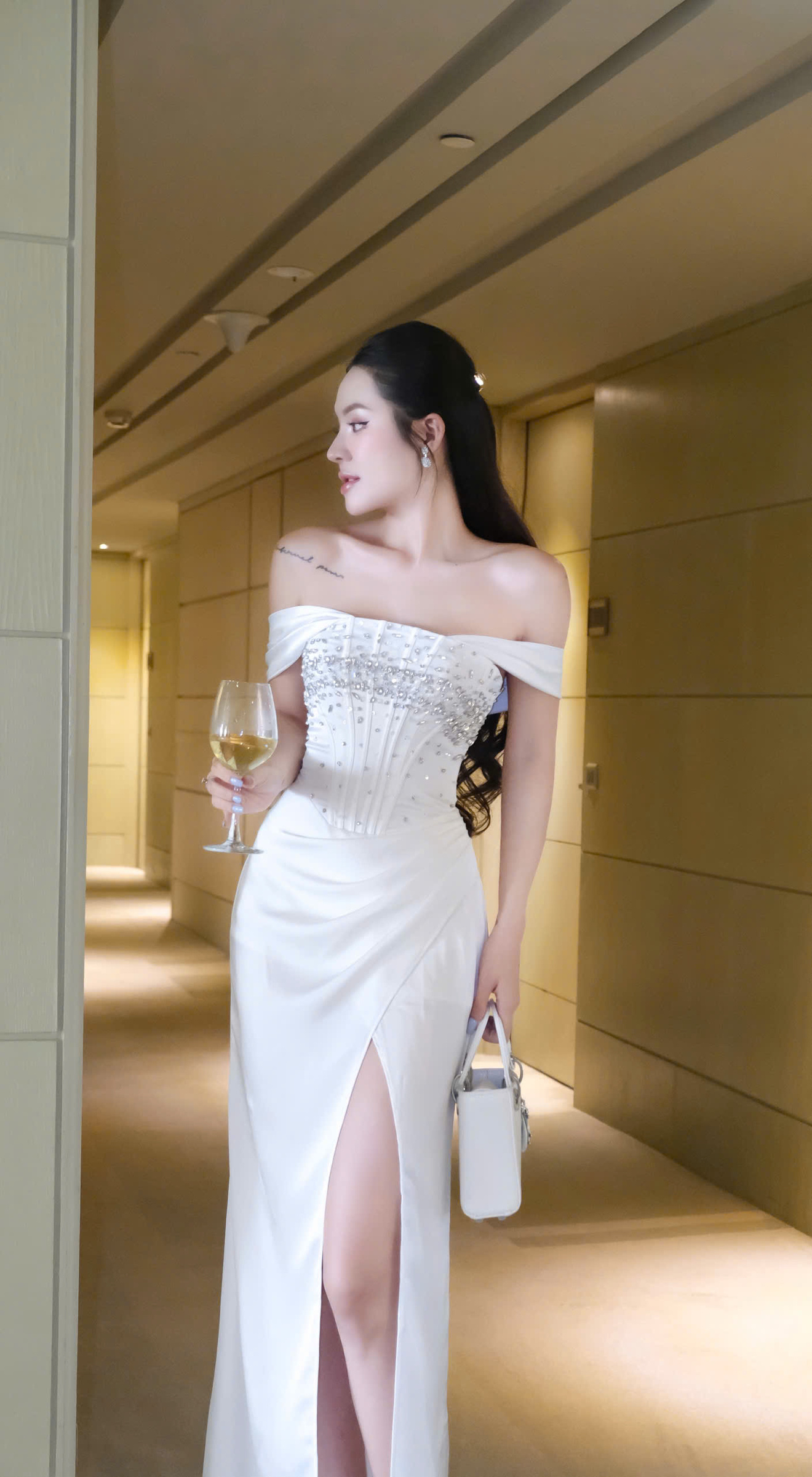 z5898456850062_62cbdfa1e0c28b661138b7fae7c843b1