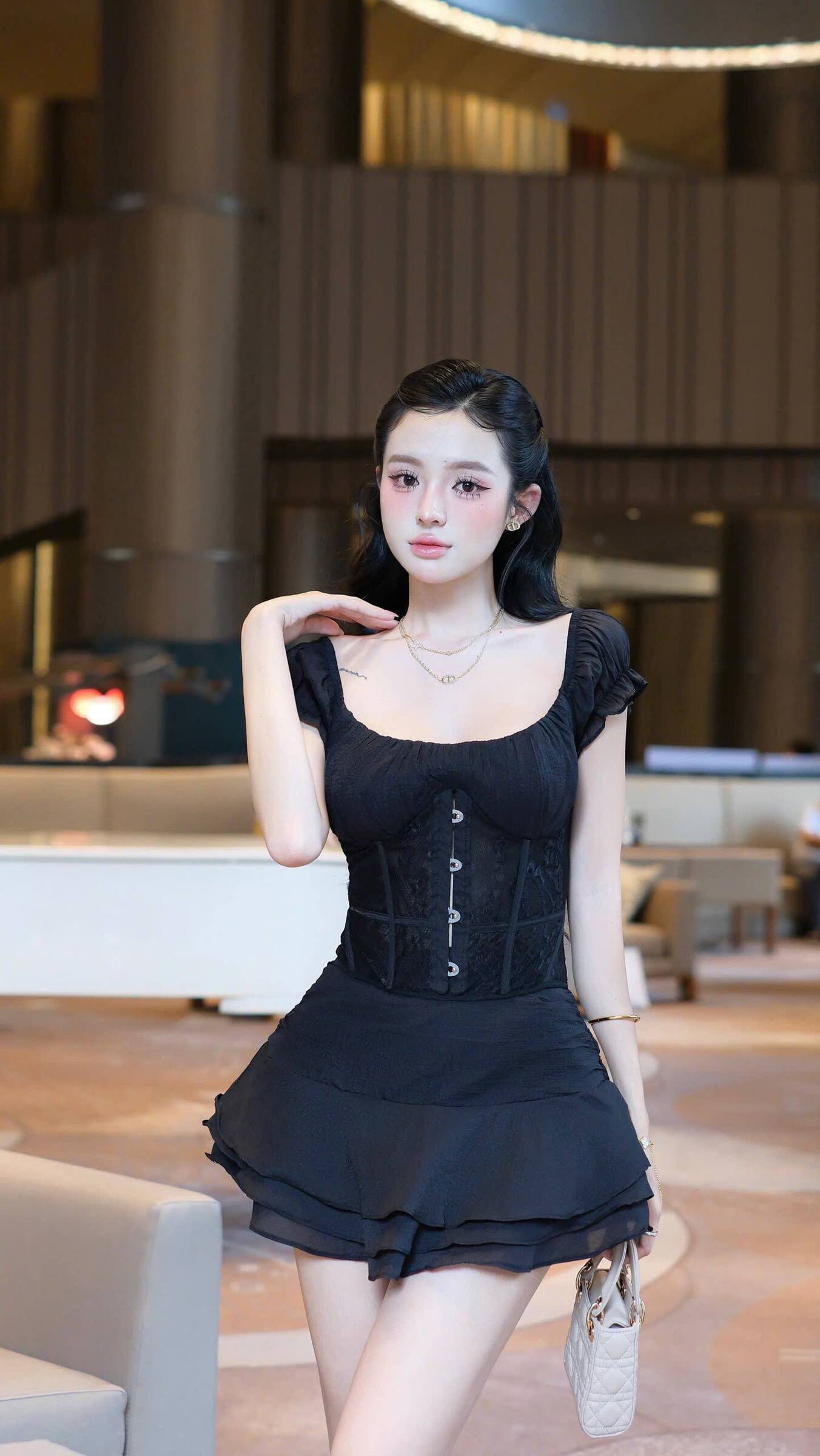 photo_6206295036727593798_w