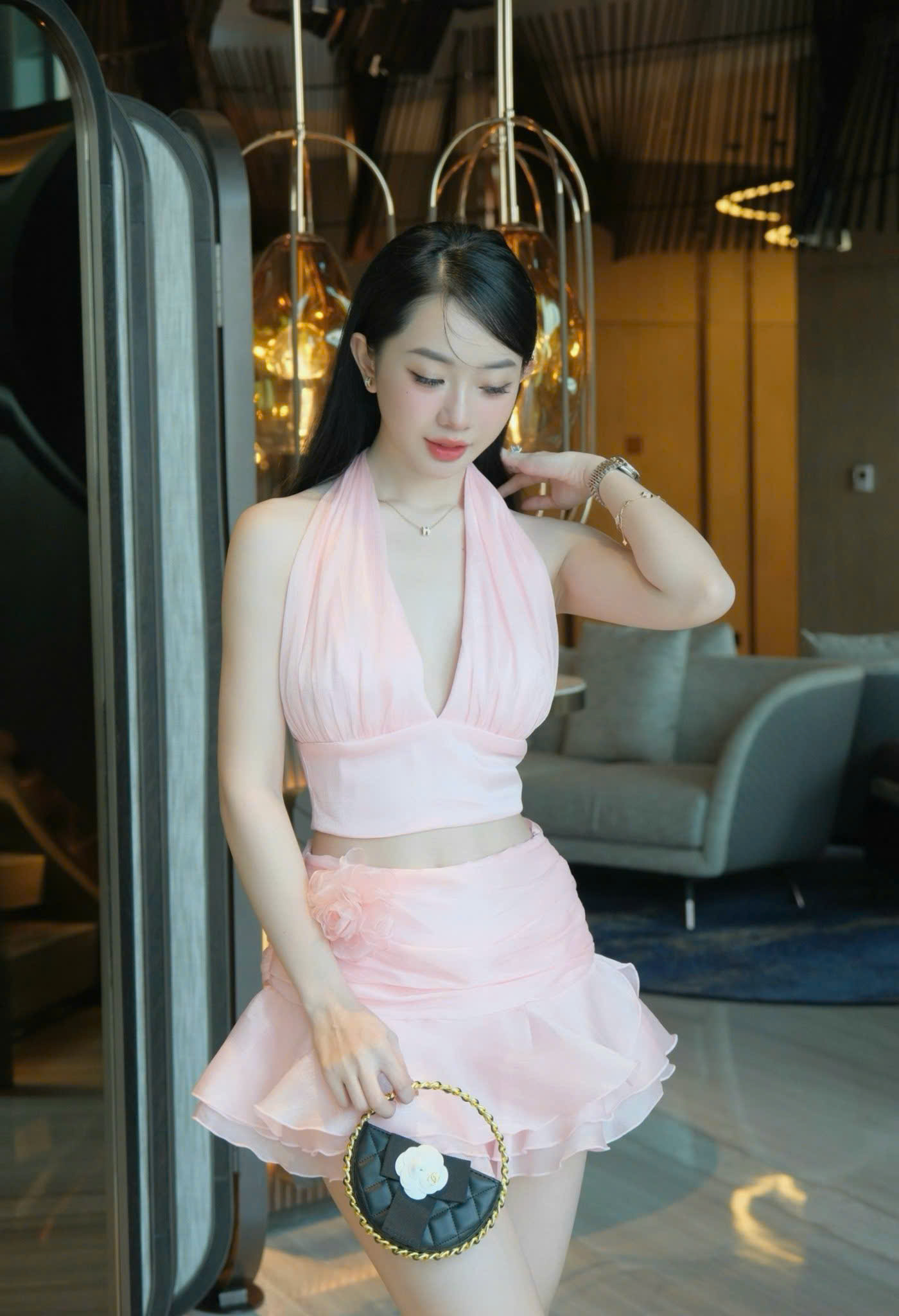 z7350844712655_53393d1b70a433a3f9bd3a36d0731bc6